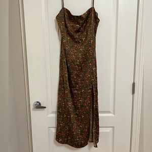 Fun funky printed maxi dress💚